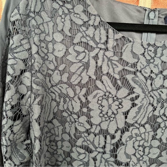 Sexy floral lace dress with modest cut. Size 12 Madewell - Picture 5 of 12